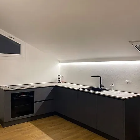 Sky View Apartment, Como, Modern Open Space 4* Côme