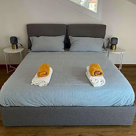 Sky View Apartment, Como, Modern Open Space 4* קומו