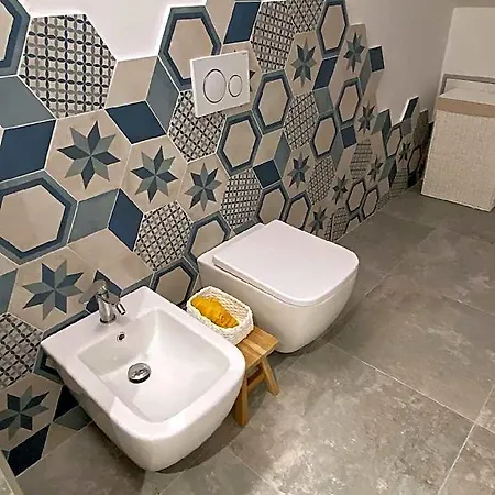 Hotel Sky View Apartment, Como, Modern Open Space Côme